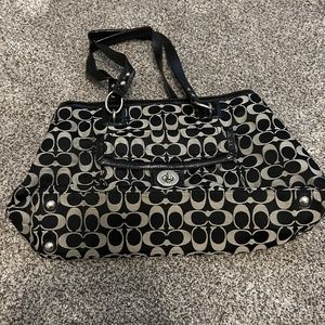 Coach black Cs purse